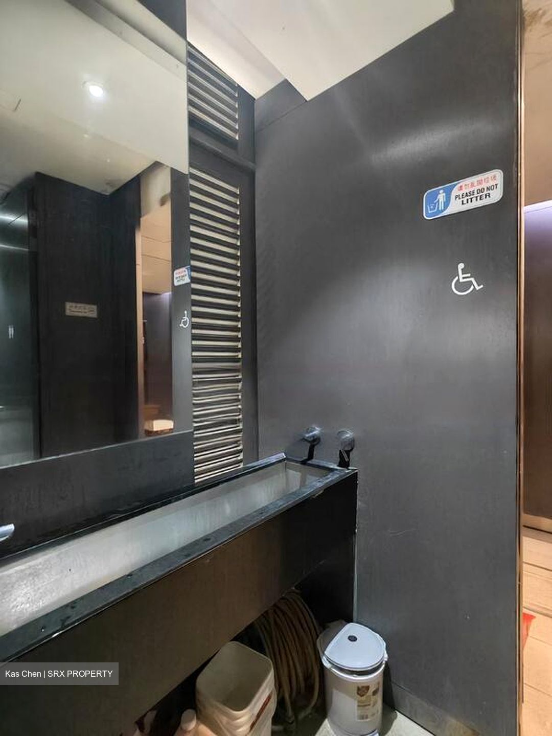 Sims Avenue (D14), Retail #454261711